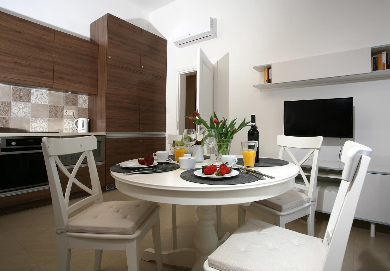 As Smart Apartment Old Town كراكوفيا المظهر الخارجي الصورة